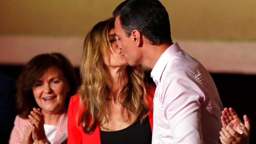 Esposa de presidente español da positivo para COVID-19 Esposa de presidente español da positivo para COVID-19