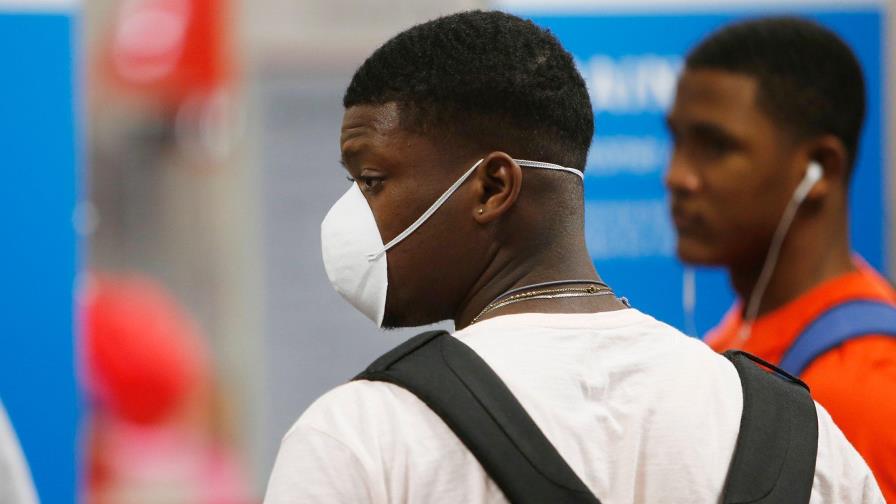 El drama que viven peloteros dominicanos en ligas menores por cierre de los campamentos