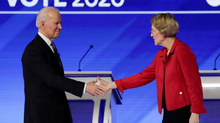 Warren becomes latest ex-presidential rival to back Biden