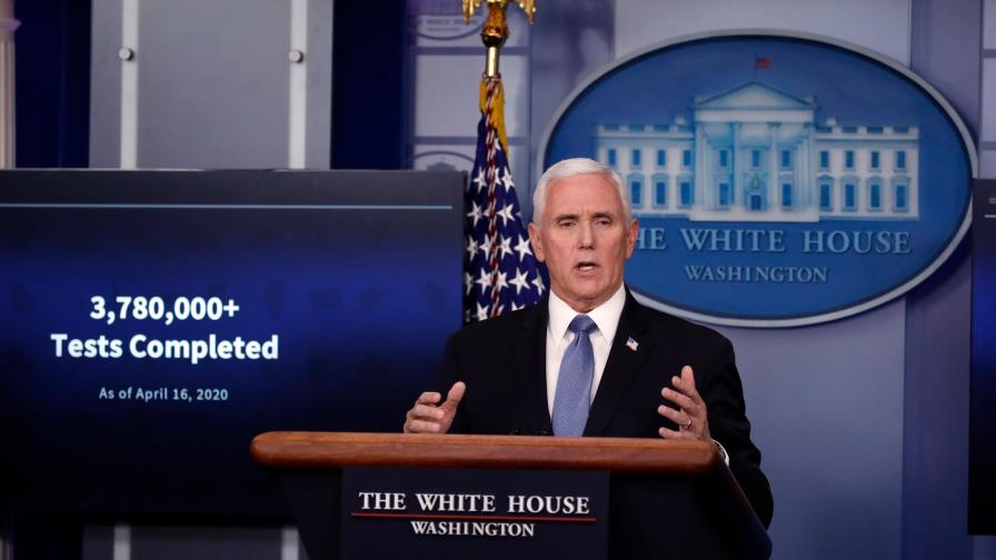 Pence asegura que “nadie” quiere más la reapertura de EE.UU. que Trump