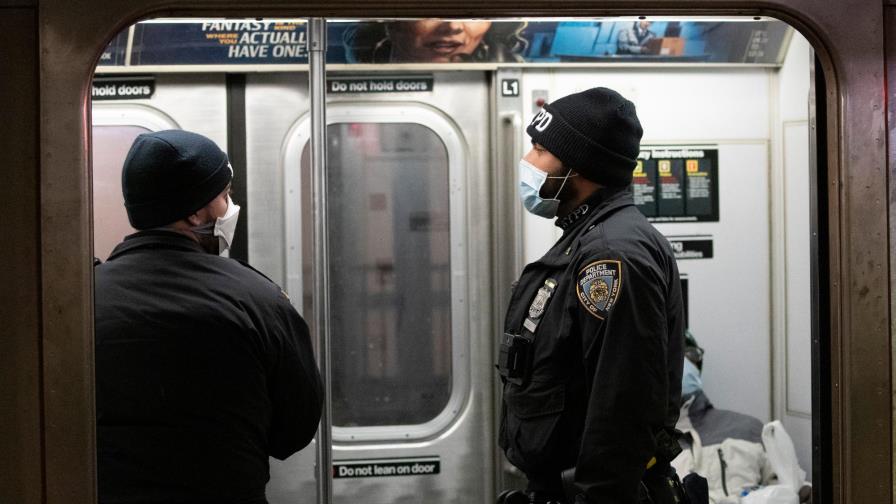 Concejales piden a gobernador de Nueva York cierre temporal del metro