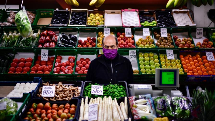 Trabajadores extranjeros tendrán mayor flexibilidad en España