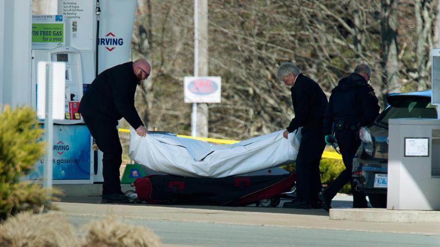 Policía eleva al menos a 19 la cifra de muertos en el peor tiroteo de Canadá
