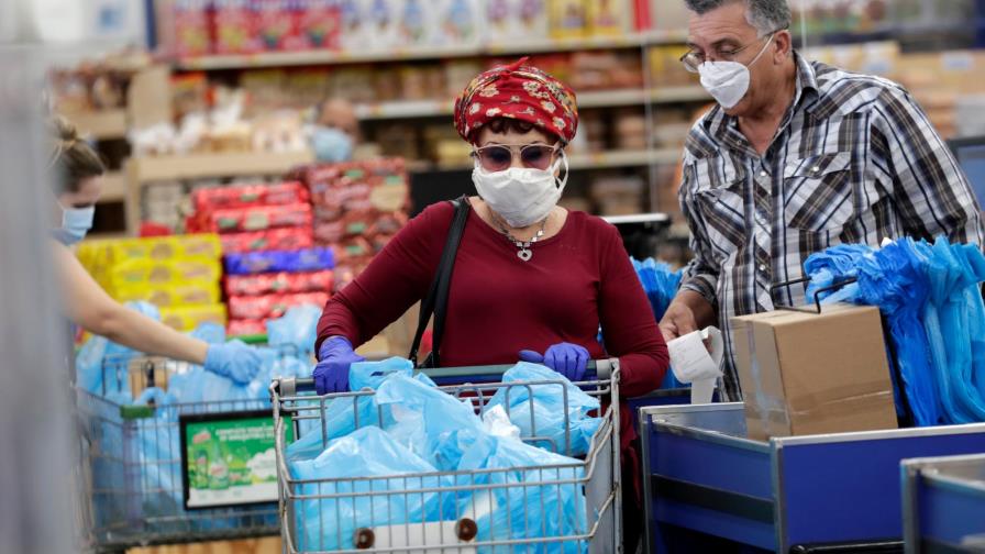 Florida, con 32.138 casos y más de mil muertes, hará más test de anticuerpos