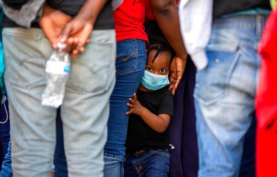 EEUU deporta a 124 haitianos en plena crisis del coronavirus