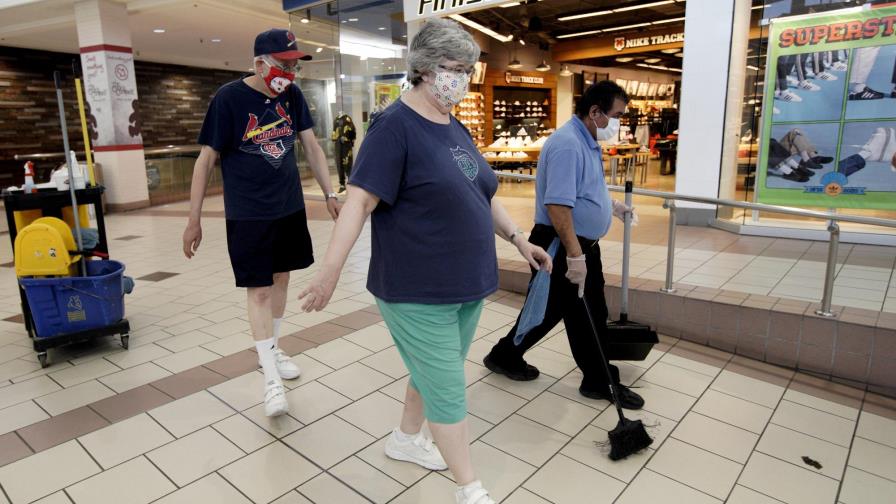 EE.UU. supera los 174,100 muertos y 5.57 millones de contagios por COVID-19