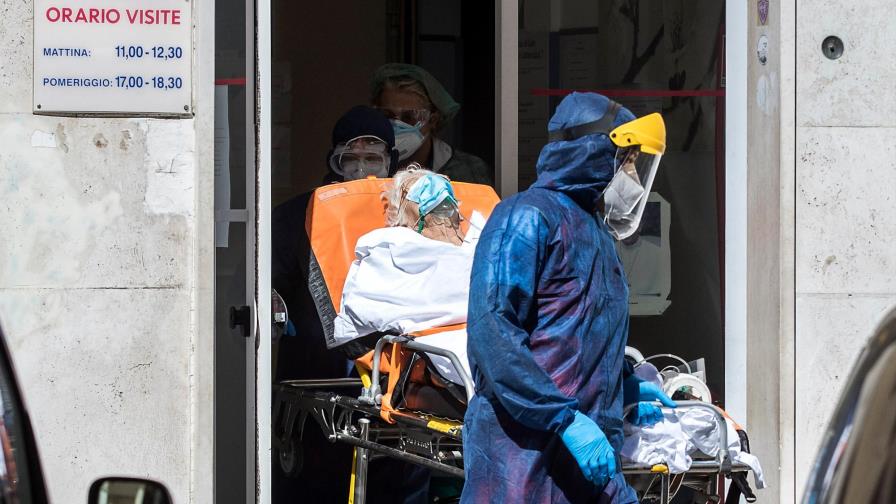 El nuevo coronavirus causó más de 240.000 muertes en el mundo 