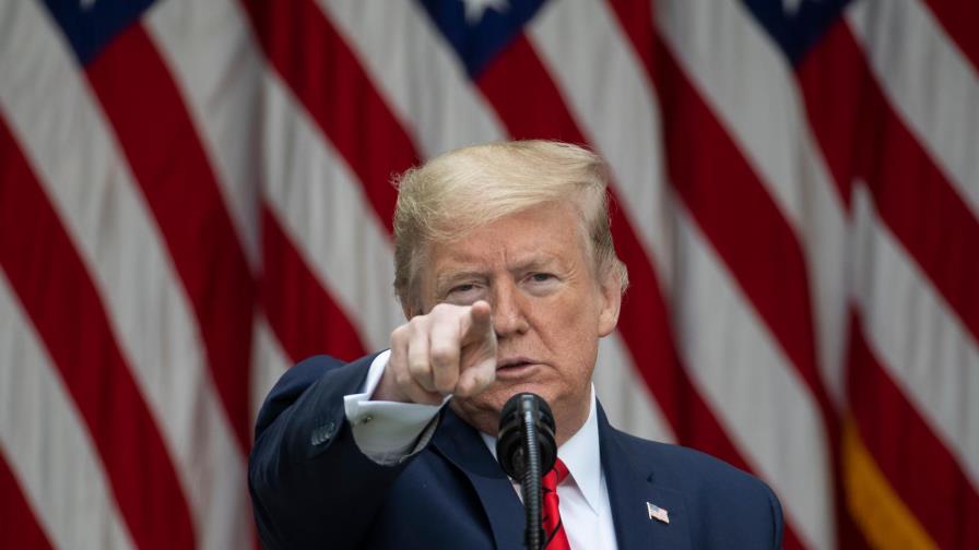 Trump evalúa limitar contacto con Pence tras caso de coronavirus en su entorno