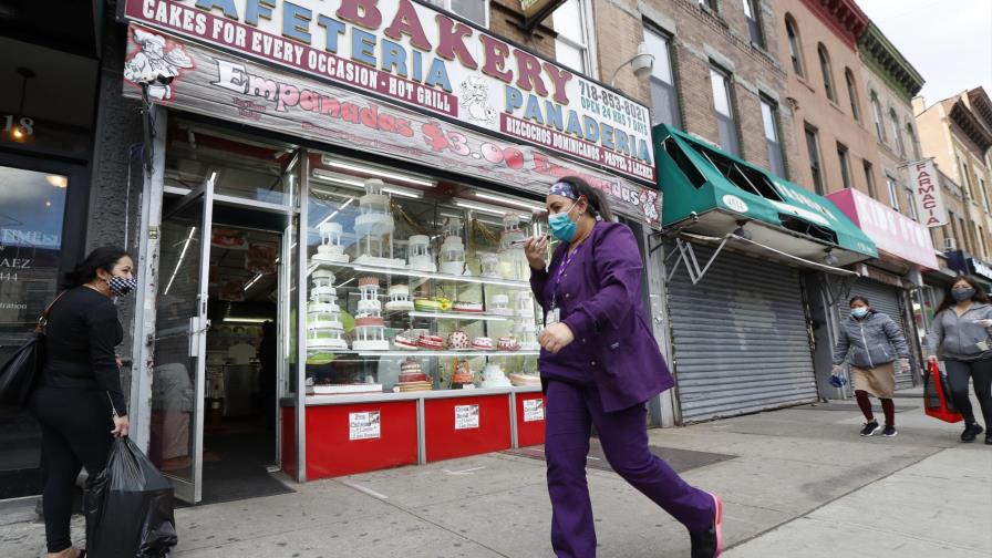 Nueva York contempla reabrir a principios de junio mientras bajan los muertos