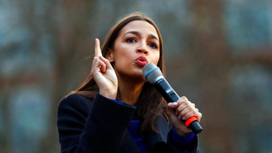 Alexandria Ocasio-Cortez logra apoyo de principal sindicato de salud en EEUU
