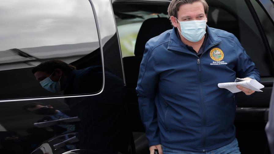 Dos condados de Florida con el 50 % de casos de COVID-19 planean reapertura