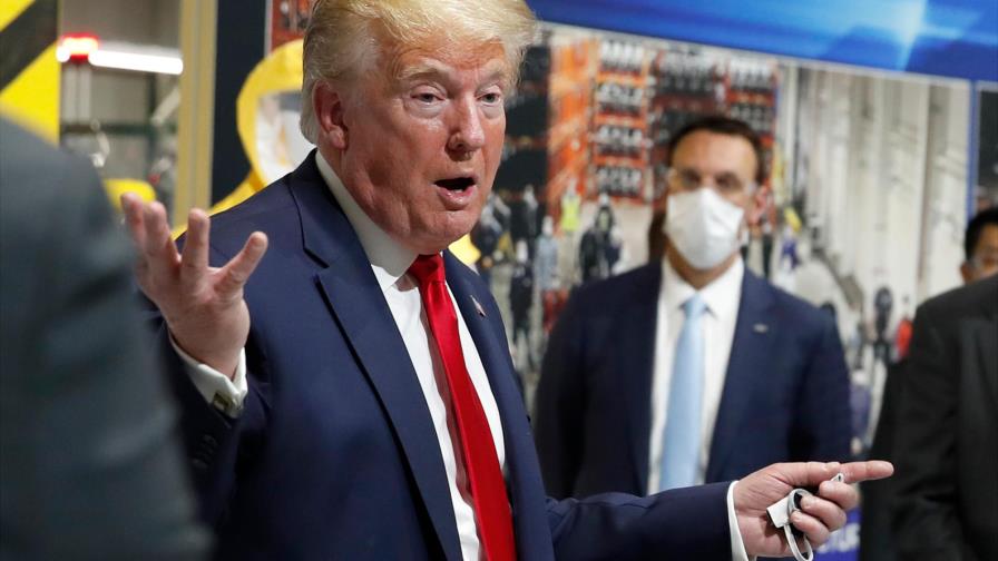 Twitter enlaza un tuit de Trump con información verificada que lo contradice