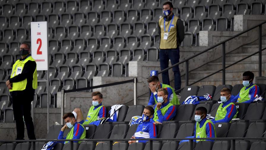 El Hertha golea al Unión en un derbi de Berlín marcado por el silencio en la Bundesliga