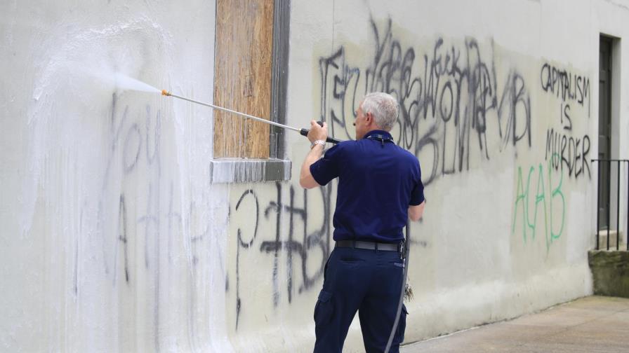 Washington retira el toque de queda tras una noche de protestas pacíficas