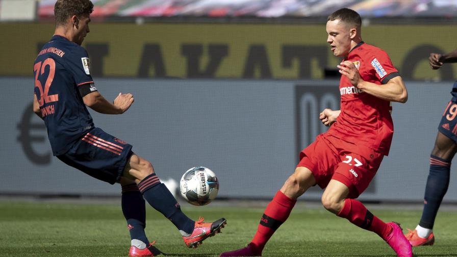 Bayern se acerca al título y envía un mensaje contra el racismo Bayern se acerca al título y envía un mensaje contra el racismo