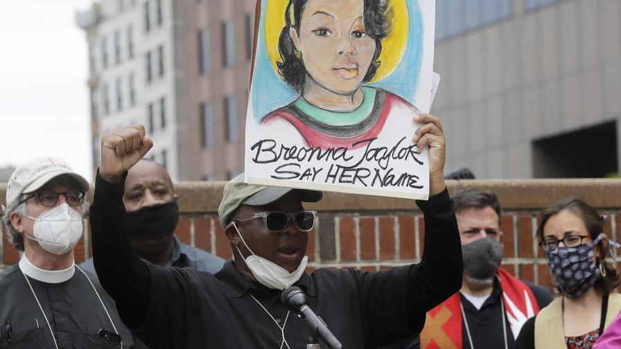 Muere hombre baleado durante protesta en ciudad estadounidense