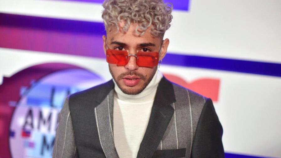 Dalex lanza EP “suavecito y romántico” creado en cuarentena