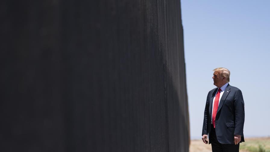 Corte de EEUU prohíbe desviar 2.500 millones del Pentágono al muro fronterizo