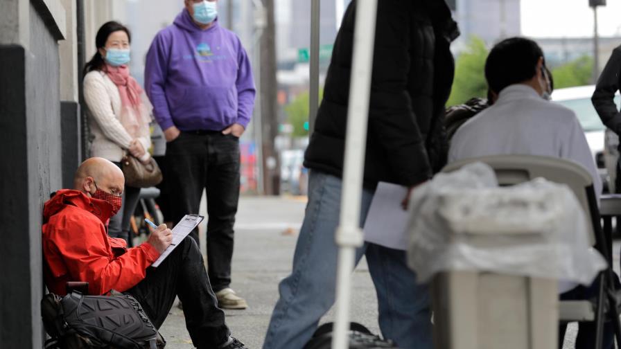 EE.UU. supera los 132.000 muertos y 3,04 millones de contagios de coronavirus