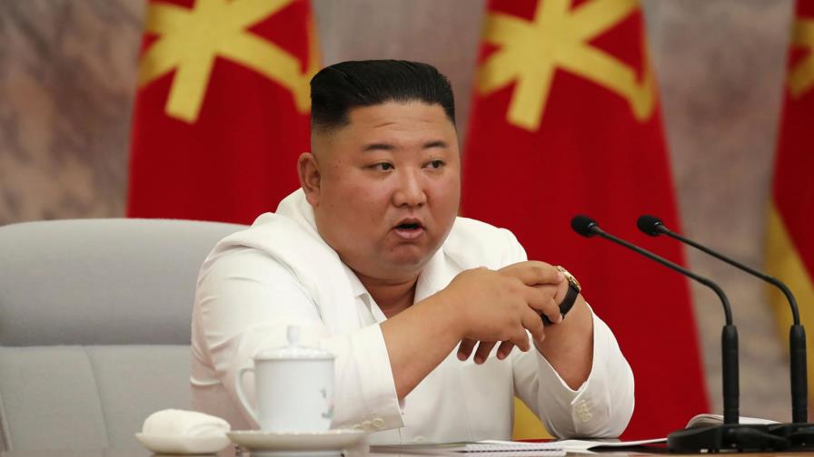 Kim insta a norcoreanos a seguir luchando contra coronavirus