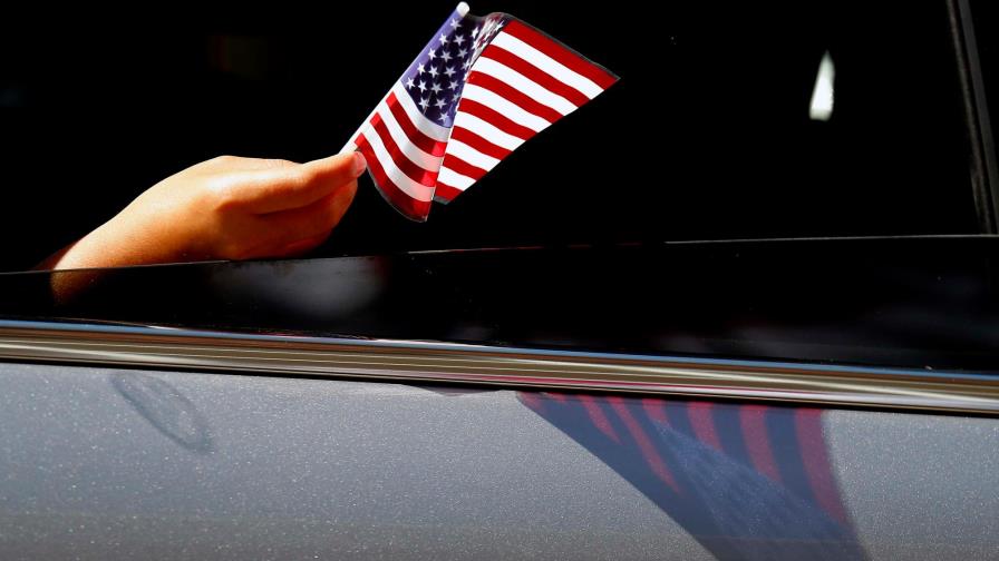Un 4 de Julio con récord de COVID-19 en Florida aunque Trump ve recuperación
