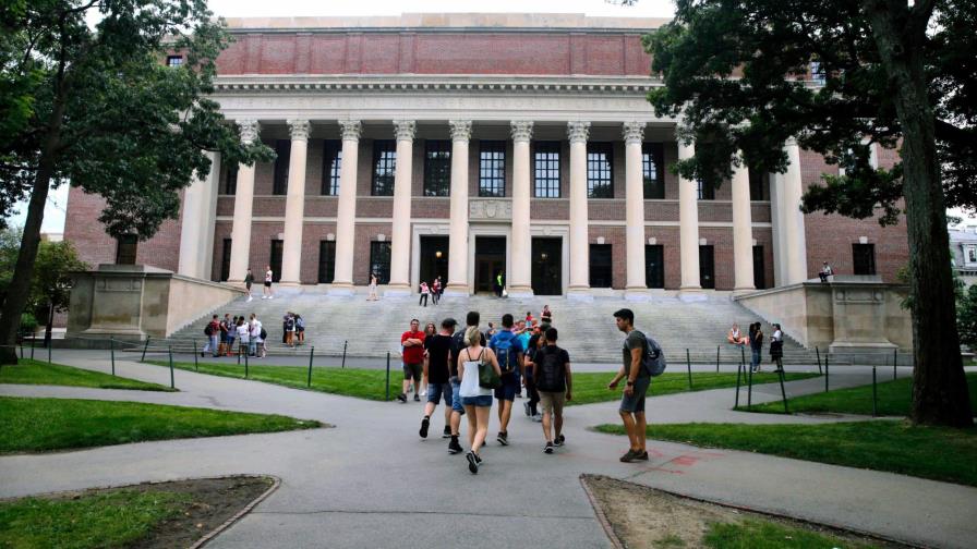 Estudiantes latinoamericanos, nuevas víctimas de política migratoria de Trump