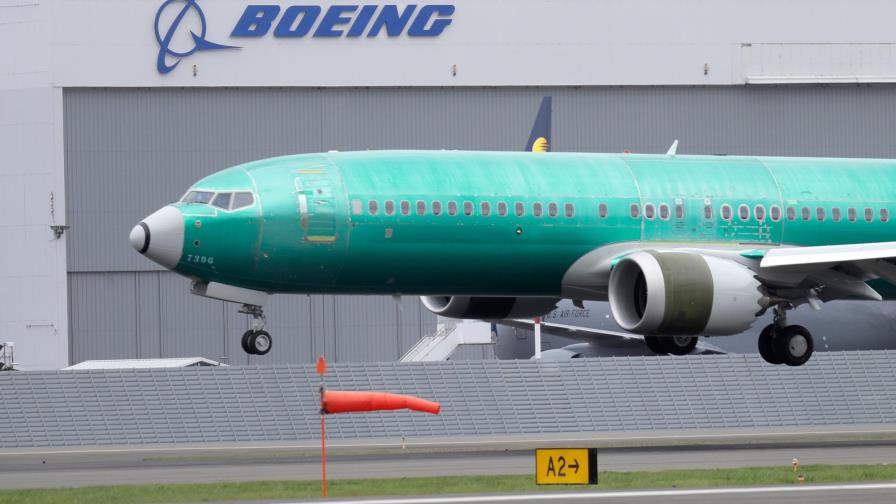 Regulador de EEUU detalla cambios para que el Boeing 737 MAX vuelva a volar