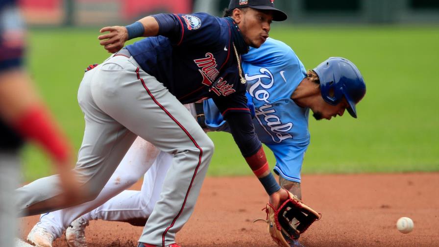 Maikel Franco despachó cuadrangular y Kansas barrió a Minnesota Maikel Franco despachó cuadrangular y Kansas barrió a Minnesota