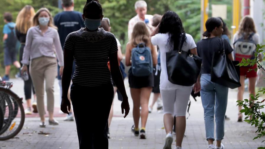 Más de 900 trabajadores de salud han muerto por COVID-19 en Estados Unidos