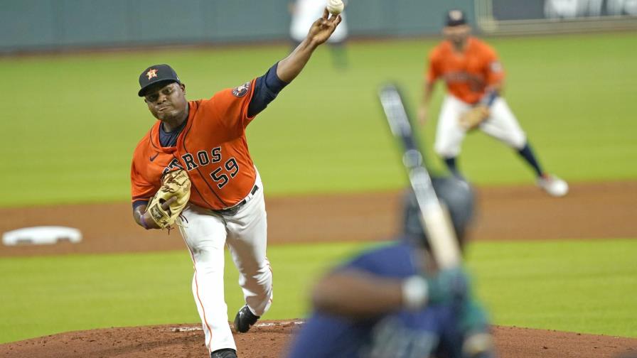 Valdez, Gurriel y Álvarez se combinan y apalean a los Marineros Valdez, Gurriel y Álvarez se combinan y apalean a los Marineros