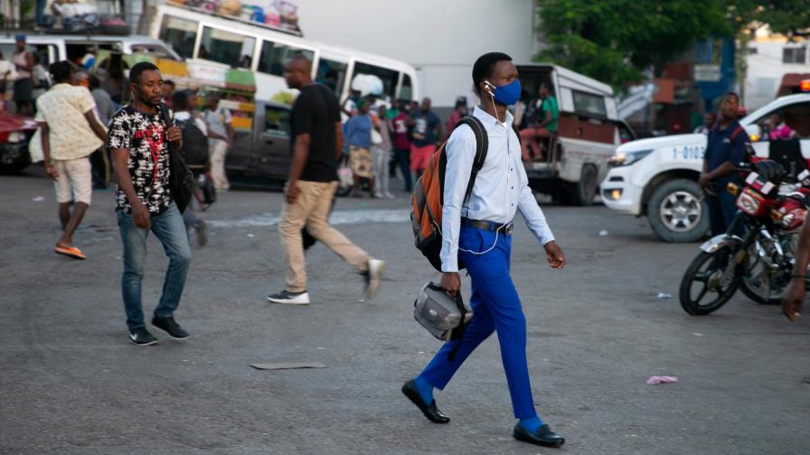 El 16% de quienes cruzan a Haití desde República Dominicana dan positivo en COVID-19