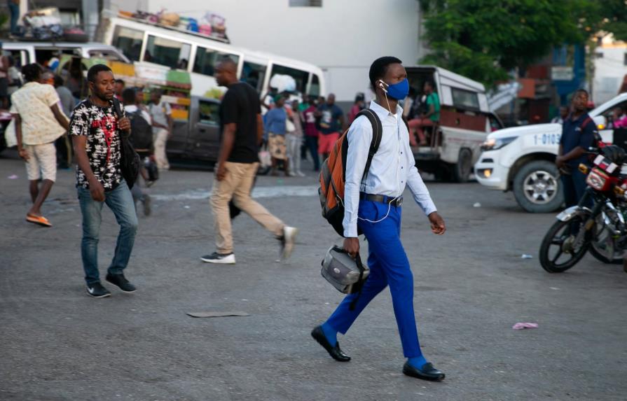 Bahamas amplía la prohibición a entrada de haitianos por “miedo al contagio”