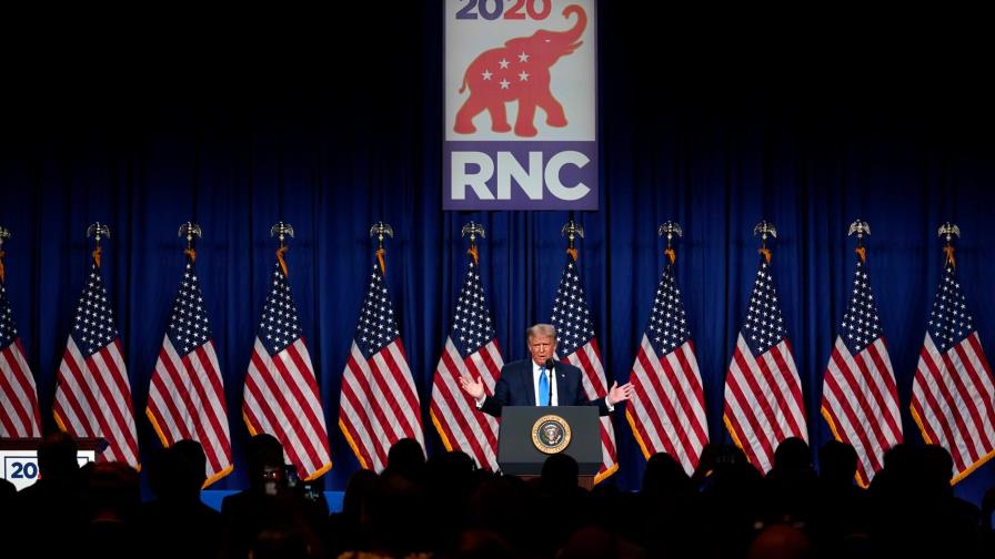 Trump se aparece en la convención republicana y avisa de “fraude” Trump se aparece en la convención republicana y avisa de “fraude”