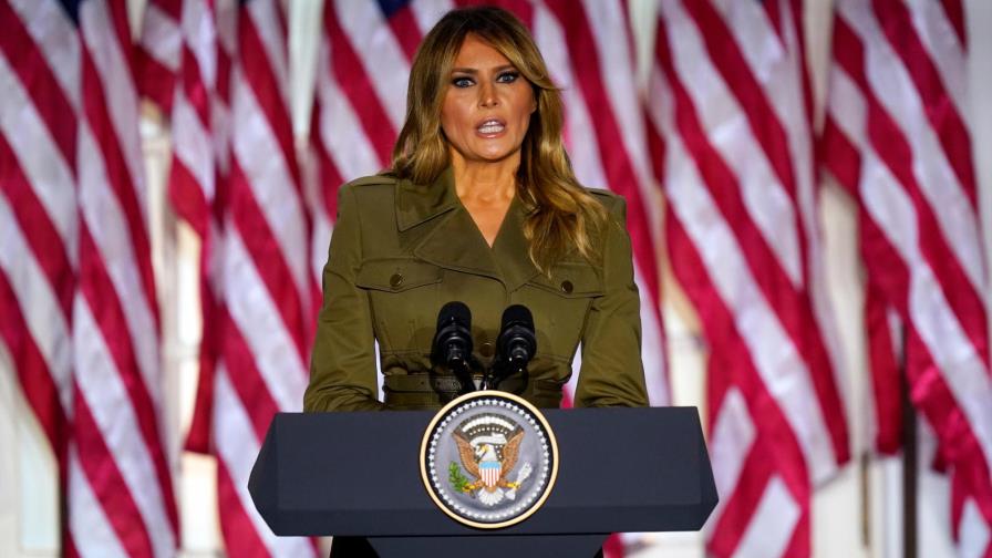 Melania Trump y su arma no tan secreta: la compasión antes que el combate