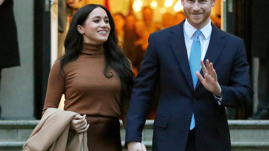 El príncipe Enrique y Meghan Markle crean una productora y fichan por Netflix