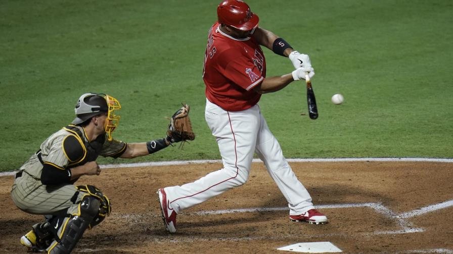 Albert Pujols lleva más de un mes sin conectar jonrón