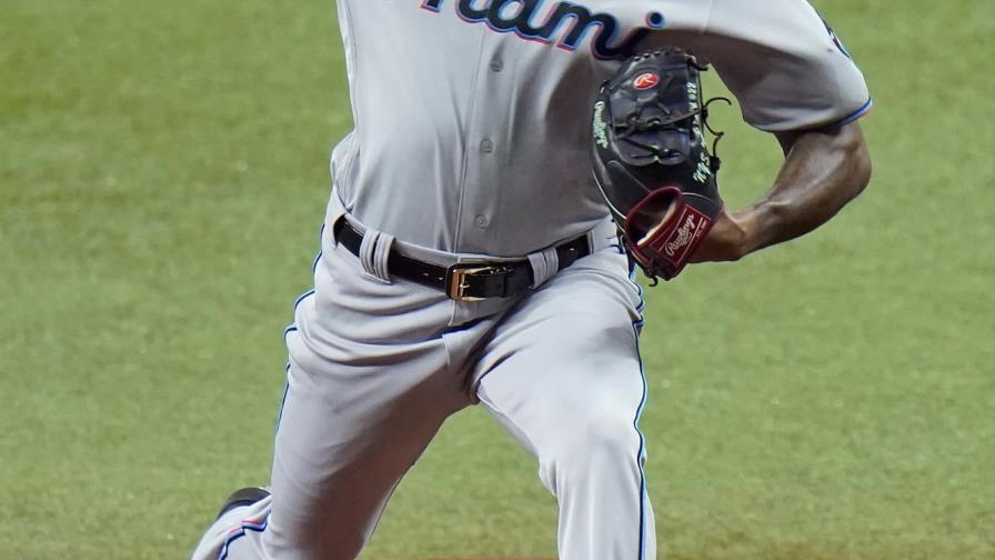 Alcántara lanza sólido y guía triunfo de los Marlins 