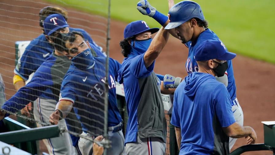 Taveras y Guzmán pegaron de jonrón en el revés de los Rangers