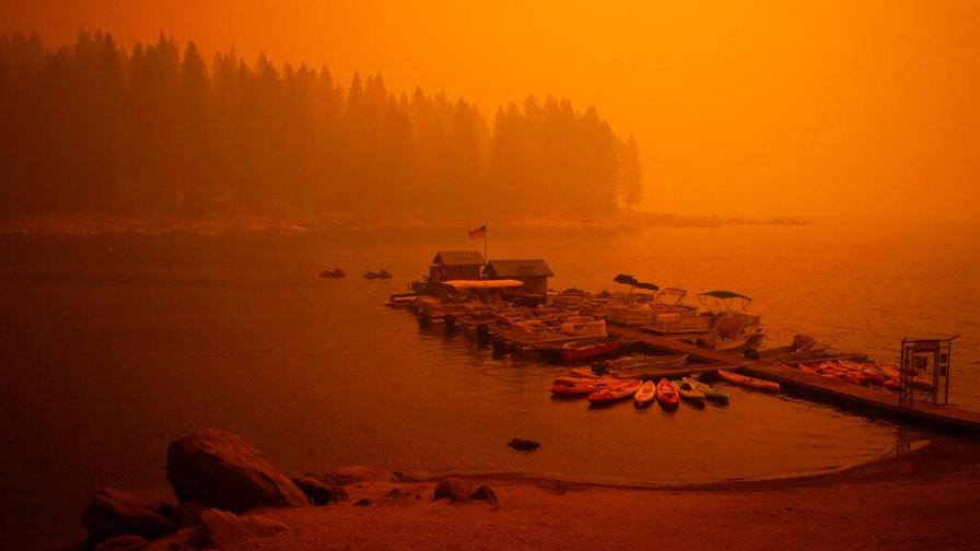 Fuegos, huracanes, crecidas: el cambio climático se cuela sutilmente en las elecciones de EEUU