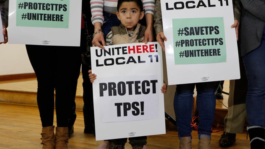 Tribunal: Gobierno de EEUU puede poner fin a TPS
