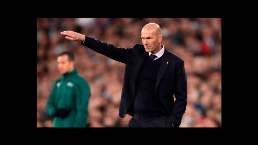 Zidane: “El Barcelona tiene plantilla para pelear por todo”