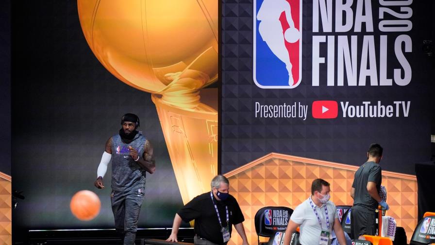 Lakers a poner la serie a punto de mate; Heat, a evitar el precipicio