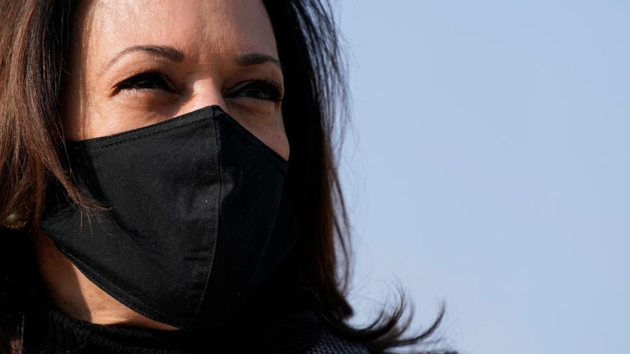 Kamala Harris enfrenta con cautela su debate contra Mike Pence