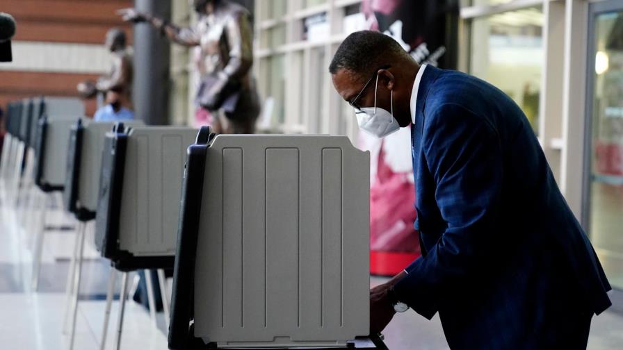 EEUU supera el 50 % de los votos de 2016 a una semana de las elecciones