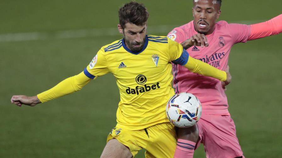 Real Madrid sufre en casa contra Cádiz su primera derrota de la temporada Real Madrid sufre en casa contra Cádiz su primera derrota de la temporada