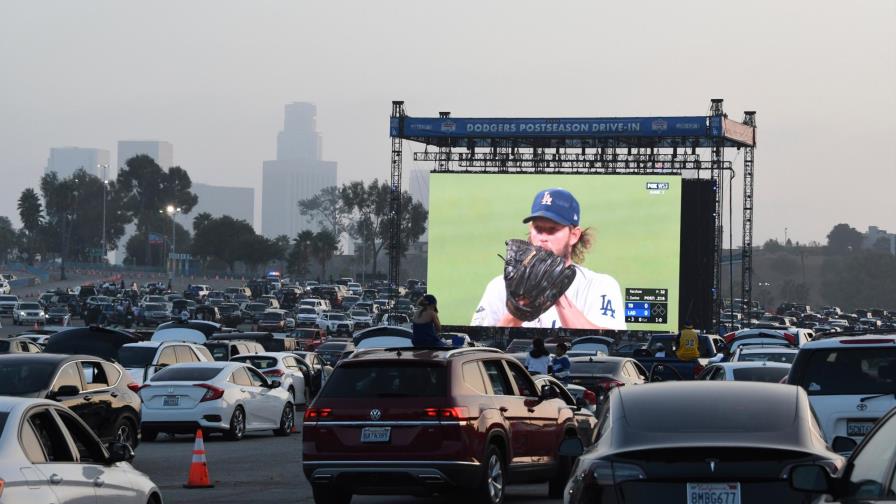 El plan del pitcheo efectivo de los Dodgers tiene al club a las puertas de ganar la Serie Mundial El plan del pitcheo efectivo de los Dodgers tiene al club a las puertas de ganar la Serie Mundial