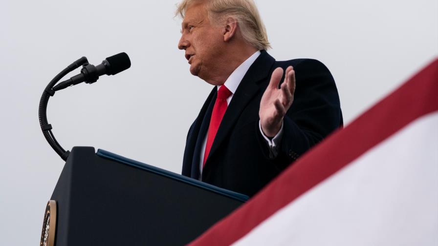 El vértigo de Trump frente al sosiego de Biden