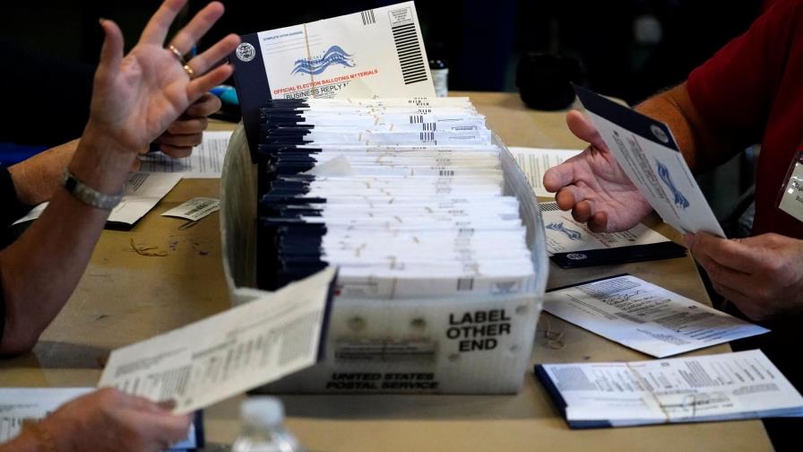 ¿Qué está pasando en los estados donde aún se siguen contando votos?