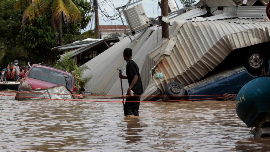 Tormenta Eta dejó inundaciones en Florida tras azotar Cuba y Centroamérica