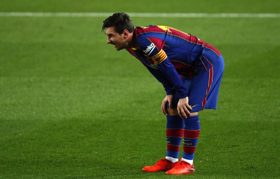 Lionel Messi impulsa al Barcelona ante el Betis
